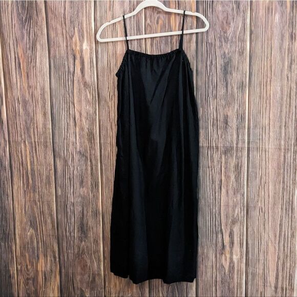 A New Day Linen Dress - Picture 1 of 12
